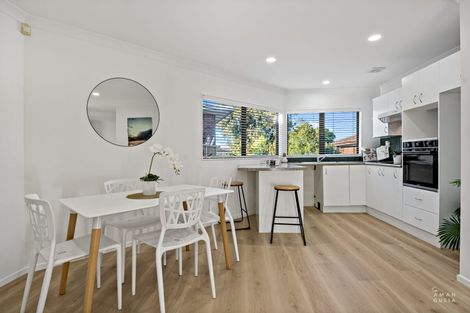 Photo of property in 70 Sturges Road, Henderson, Auckland, 0612