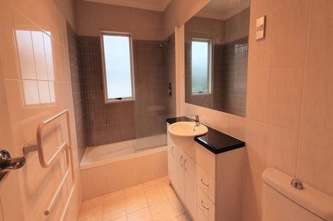 Photo of property in 1282b New North Road, Avondale, Auckland, 1026