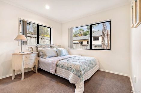 Photo of property in 62b Hogarth Rise, West Harbour, Auckland, 0618