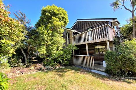 Photo of property in 34 Field Street, Silverstream, Upper Hutt, 5019
