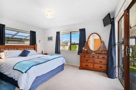 Photo of property in 11 Molesworth Place, Somerfield, Christchurch, 8024