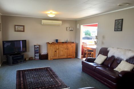 Photo of property in 32 Bryce Street, Kihikihi, Te Awamutu, 3800