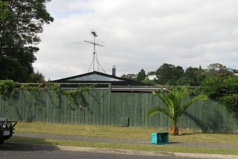 Photo of property in 85 Stapleford Crescent, Browns Bay, Auckland, 0630