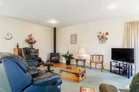 Photo of property in 39 Bank Street, Amberley, 7410