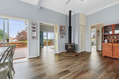 Photo of property in 28 Stirling Street, Te Aroha, 3320