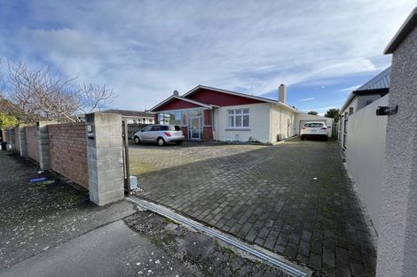 Photo of property in 7 Manawaroa Street, West End, Palmerston North, 4410