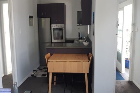 Photo of property in 390-392 Jackson Street, Petone, Lower Hutt, 5012