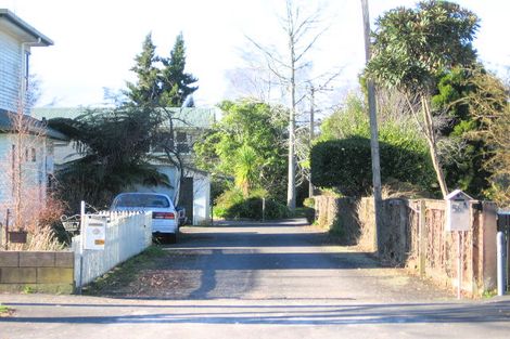 Photo of property in 58 Sandwich Road, St Andrews, Hamilton, 3200