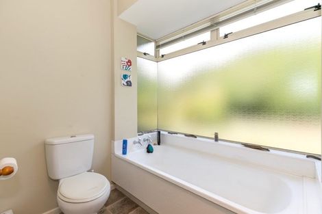 Photo of property in 6 Magenta Place, Dinsdale, Hamilton, 3204