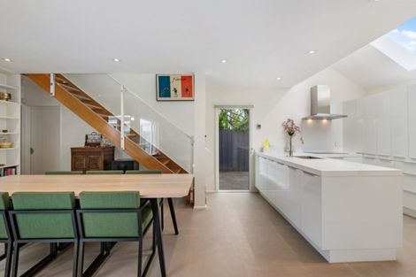 Photo of property in 21 Conference Street, Christchurch Central, Christchurch, 8013