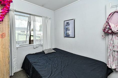 Photo of property in 2/12 Olive Crescent, Papatoetoe, Auckland, 2025
