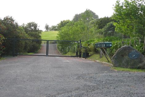 Photo of property in 612 Ponga Road, Opaheke, Papakura, 2584