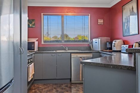 Photo of property in 3 Paget Drive, Woodend, 7610