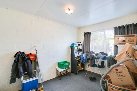 Photo of property in 82 Wynyard Crescent, Tamatea, Napier, 4112