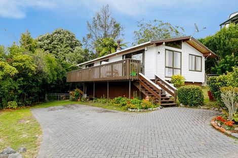 Photo of property in 5 Brunette Drive, Acacia Bay, Taupo, 3330