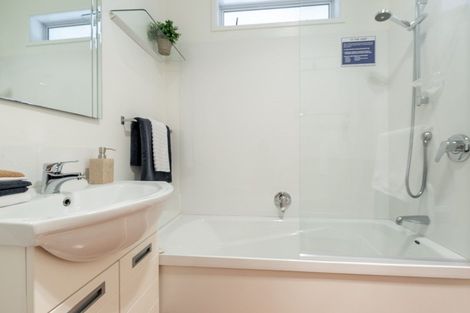 Photo of property in 32 Morse Street, Marewa, Napier, 4110