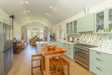 Photo of property in 104 Kuratawhiti Street, Greytown, 5794