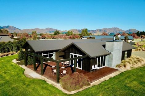 Photo of property in 18 Lochiel Drive, Hanmer Springs, 7334