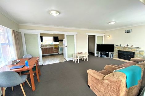 Photo of property in 2/17 Ti Rakau Drive, Pakuranga, Auckland, 2010