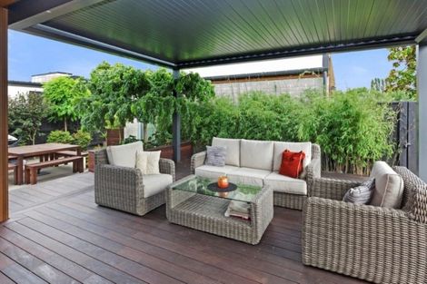 Photo of property in 143 Mays Road, St Albans, Christchurch, 8052