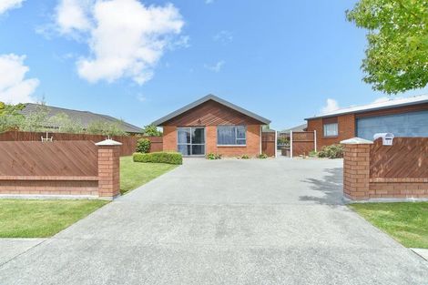 Photo of property in 11 Rowse Street, Rangiora, 7400