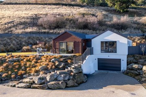 Photo of property in 26 Naylor Street, Clyde, 9330