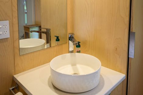 Photo of property in 914 Napier Road, Whakarongo, Palmerston North, 4470