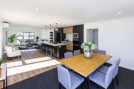 Photo of property in 10 Buddle Road, Wallaceville, Upper Hutt, 5018