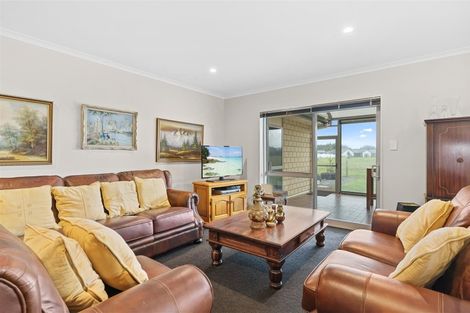 Photo of property in 24 South Road, Waipu, 0510