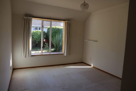 Photo of property in 255 Avonhead Road, Avonhead, Christchurch, 8042