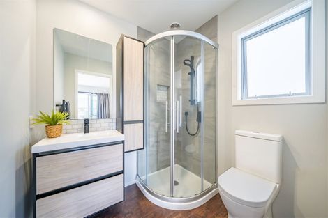 Photo of property in 15 Hopkirk Avenue, Wallaceville, Upper Hutt, 5018