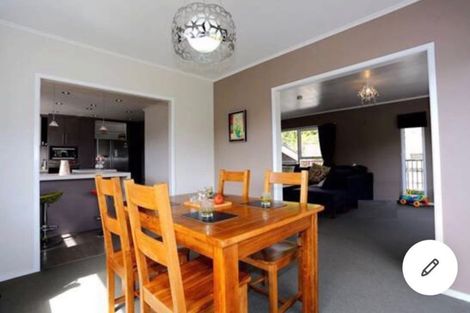 Photo of property in 58 Maxwelton Drive, Mairangi Bay, Auckland, 0630