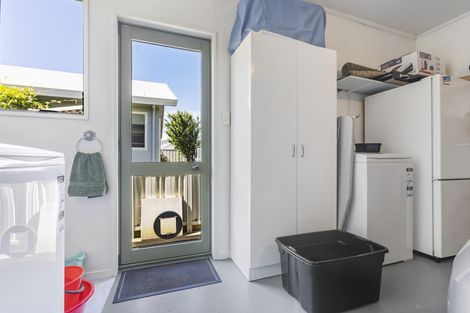 Photo of property in 2b Mayfair Grove, Alexandra, 9320