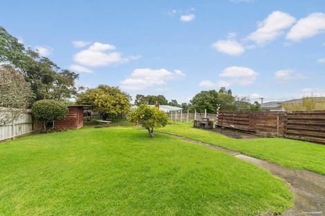 Photo of property in 8 Roberts Road, Glenfield, Auckland, 0629