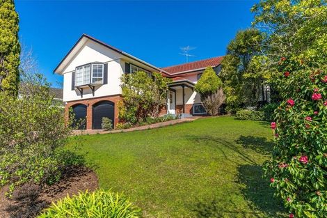 Photo of property in 175 Chelsea View Drive, Chatswood, Auckland, 0626