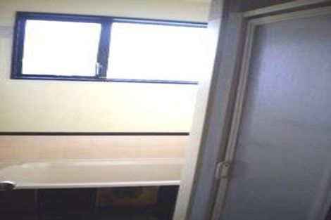 Photo of property in 1/18 Division Street, Riccarton, Christchurch, 8041