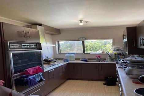 Photo of property in 9 Anne Road, Hillcrest, Auckland, 0627