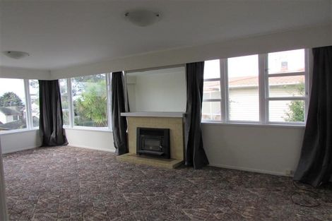 Photo of property in 73 Jaemont Avenue, Te Atatu South, Auckland, 0610