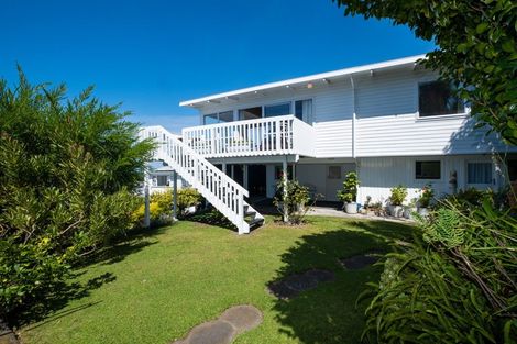 Photo of property in 1b Onslow Road, Bluff Hill, Napier, 4110