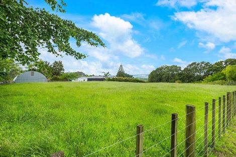 Photo of property in 239 Burtt Road, Paerata, Drury, 2578