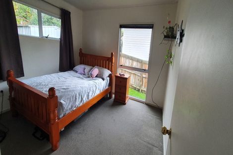 Photo of property in 2/79 Mountbatten Avenue, Hillcrest, Auckland, 0627