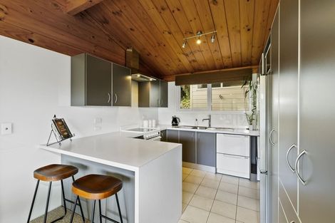 Photo of property in 59 Waitohu Road, York Bay, Lower Hutt, 5013