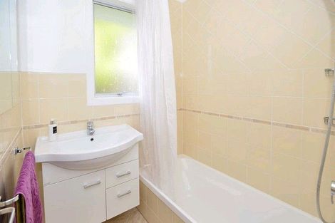 Photo of property in 38 Alexander Avenue, Torbay, Auckland, 0630