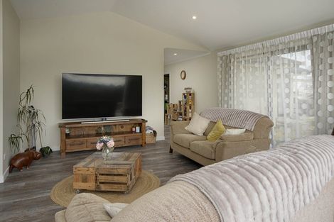 Photo of property in 77 Galeo Road, Redwood Valley, Richmond, 7081