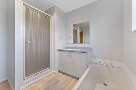 Photo of property in 47 Peppertree Glade, Kelvin Grove, Palmerston North, 4414