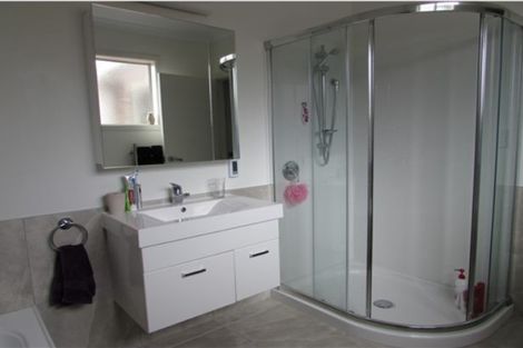 Photo of property in 18c Sinclair Street, Ebdentown, Upper Hutt, 5018