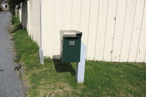 Photo of property in 86 Aorangi Road, Paraparaumu, 5032