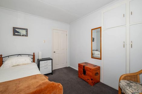 Photo of property in 24 Rhodes Street, Waimate, 7924