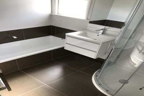 Photo of property in 32 Attlee Crescent, Bryndwr, Christchurch, 8053