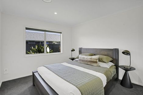 Photo of property in 18 Rawiri Drive, Bell Block, New Plymouth, 4312